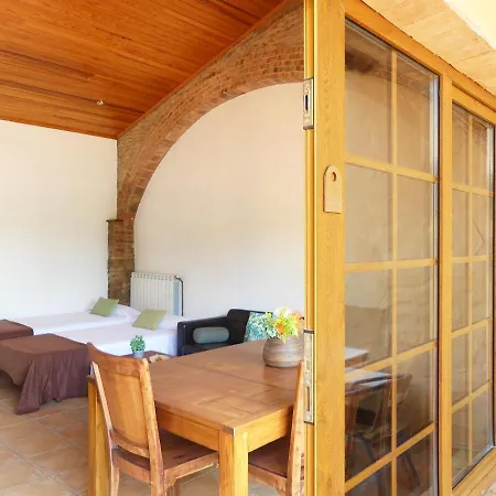 Casa rural Masia Ca La Caputxeta