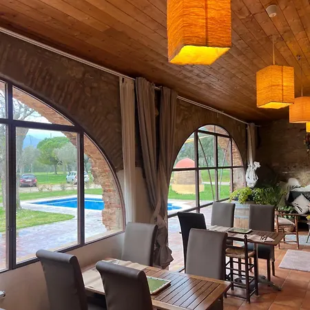 Casa rural Masia Ca La Caputxeta *
