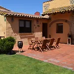 & Golf Ca La Caputxeta - Adults Only * קסטלו דה אמפוריאס