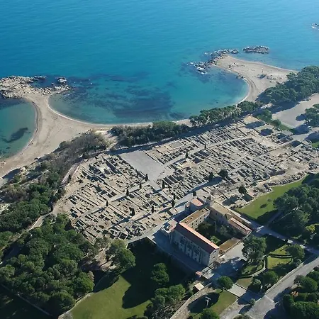 & Golf Ca La Caputxeta - Adults Only Kır Evi